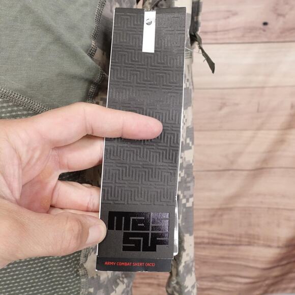 Massif Army Combat Shirt Mens Medium Military Flame Resistant Tactical ACS Camo - Picture 6 of 11